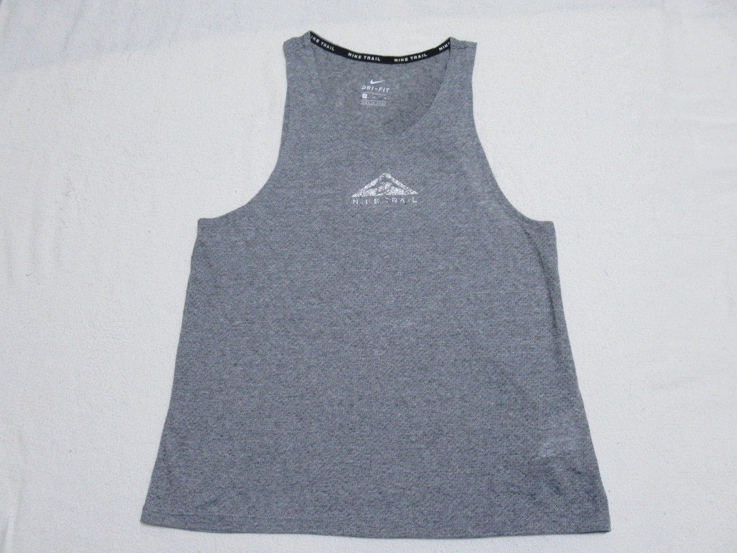 NIKE TRAIL RUN タンクトップ グレー M ナイキ ブレス トレイル ランニング ウエア レディース CZ9554-063拍卖