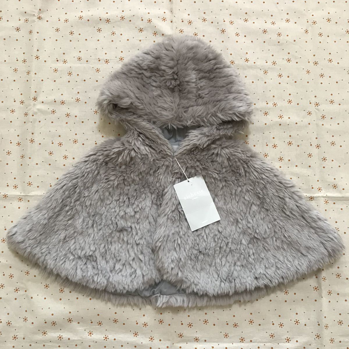 送料無料! 新品! リシェス セレク フーセンウサギ 80 ☆ ふわふわ ポンチョ コート拍卖