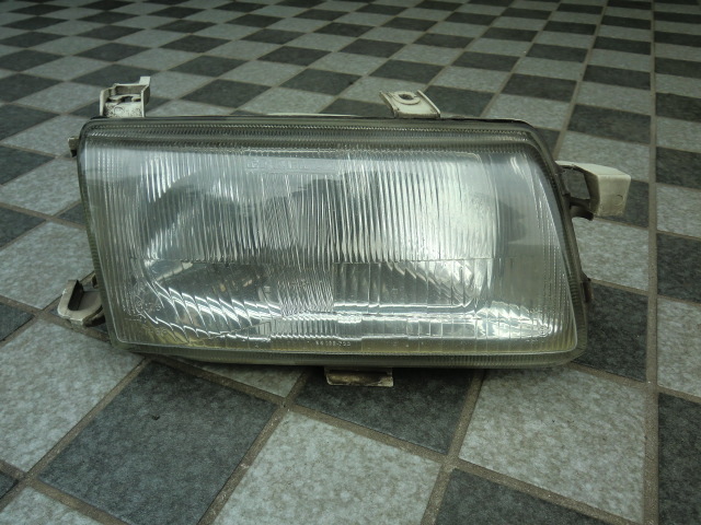 オペル アストラ ヘッドライト 右 中古 90341852 XD200 部品取あり ヘッドランプ ハロゲン ライト ■拍卖
