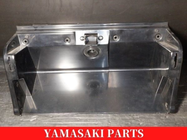 JR120 ピアッツァネロ 純正 グローブボックス 37830/A2拍卖