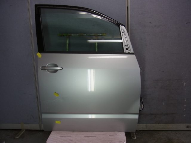 AZR65G ヴォクシー FドアーAyRH 電ロック&PW作動OK拍卖