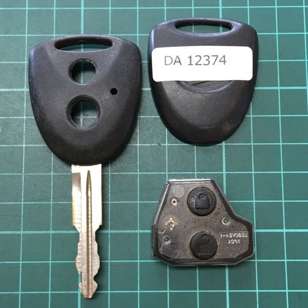 DA12374 ダイハツ 純正 キーレス ムーヴ タント ミラ ミライース ミラココア ブーン スバル ステラ等 黒ボタン 2ボタン拍卖