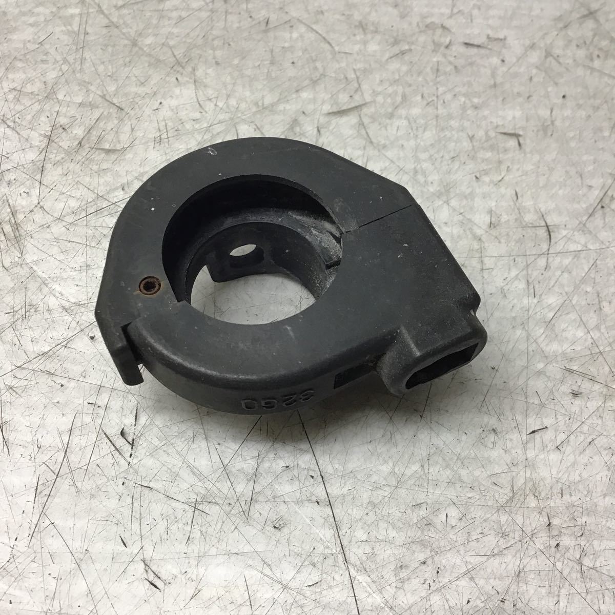 H31-9ne スズキ アドレスV50 CA42A スロットルホルダー 純正部品拍卖