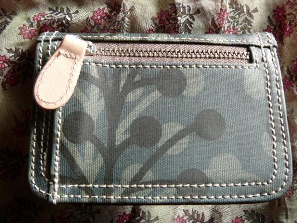 (Orla Kiely)オーラカイリー 牛革ミニセカンド財布拍卖