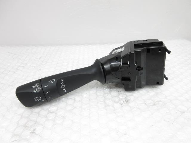 H30 タンク カスタムG-T DBA-M900A ワイパースイッチ 84652-B2130 178038 4413拍卖