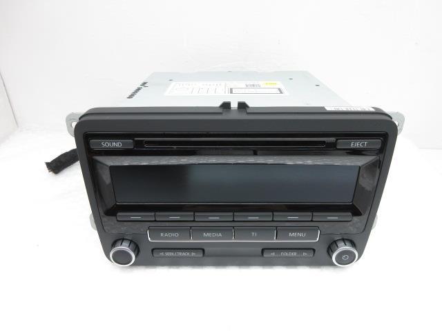 H26 VW ザ・ビートル DBA-16CBZ CDデッキ オーディオ 8157640215360 1K0035183 178118 4414拍卖