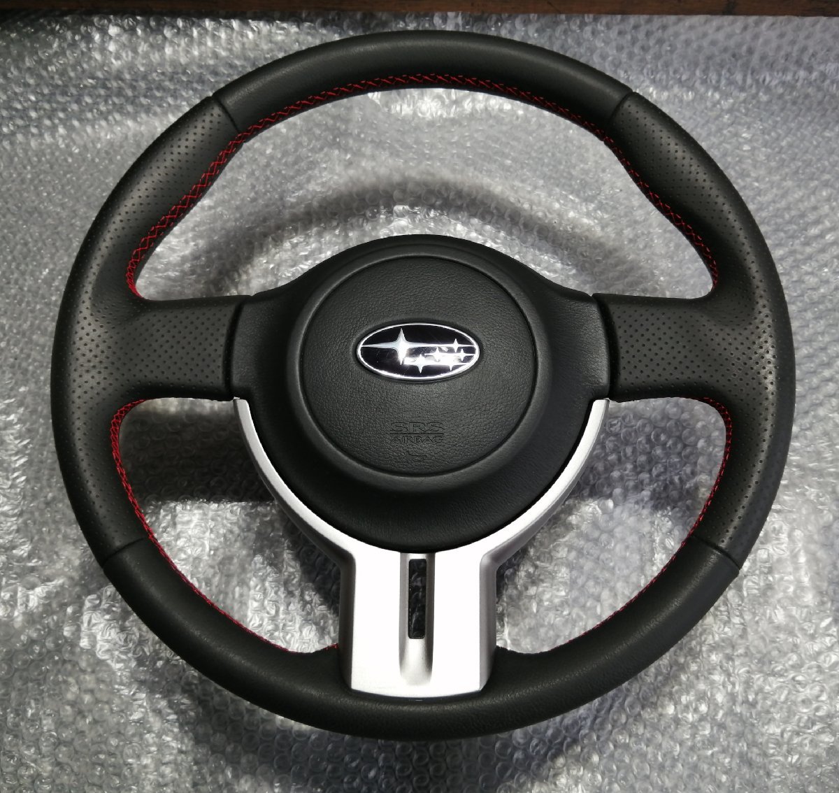 SUBARU BRZ ZC6 前期モデル用 純正ステアリング 本革 レッドステッチ 新車外し拍卖
