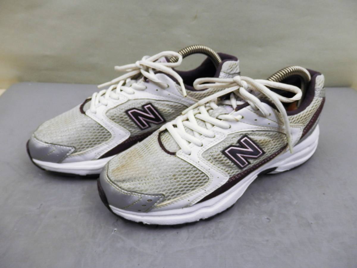 newbalanse スニーカー 24cm 約505g 現状品 売り切り拍卖
