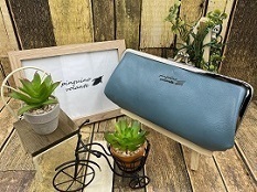 【姫路レザー】親子がま口(大) ブルー 小物入れ 小銭入れ カード入れ 財布 がま口 革 本革 カスタマイズOK商品拍卖