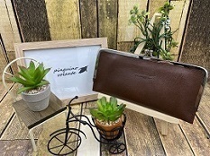 【姫路レザー】がま口財布仕様 ブラウン 小物入れ がま口 仕切り付き 革 本革 カスタマイズOK商品拍卖