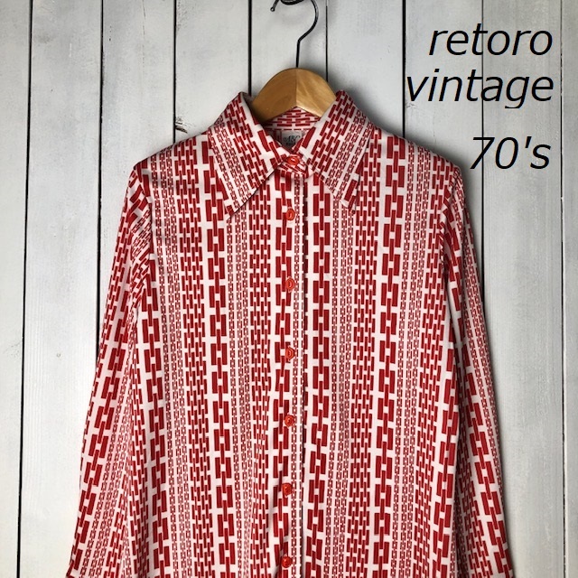 sh●423 国産レトロ古着 70s 幾何学模様 レトロブラウス 9 赤白 オールド ヴィンテージ 昭和レトロ 日本製 70年代 総柄 ジオメトリック柄拍卖