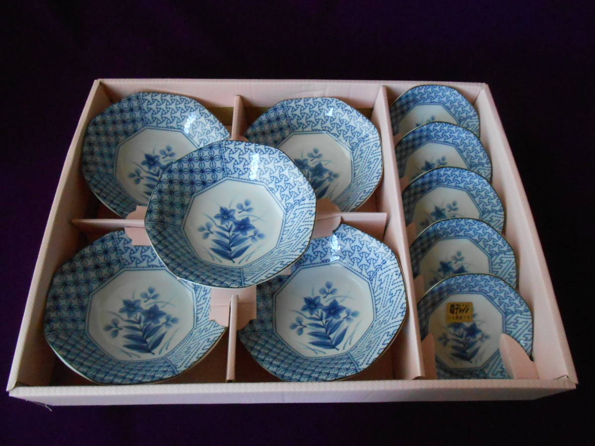 美濃焼! ☆桔梗小皿付・親子鉢揃え☆ 未使用 小皿 大皿 盛皿 盛鉢 向付拍卖