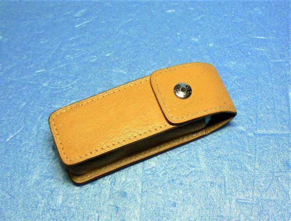 HERMES(エルメス) ガムケース 954917-H02C拍卖