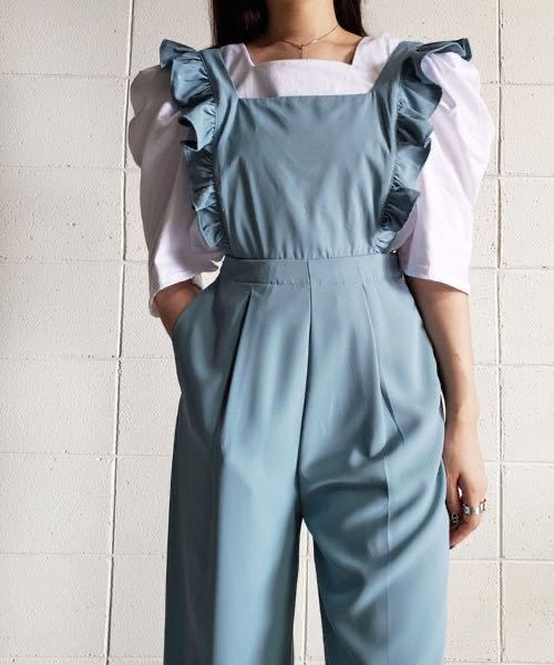 ¥6820 即決 新品 me+em select パワーショルダートップス&フリルオーバーオール SET ミームセレクト ブラウス パンツ オールインワン拍卖