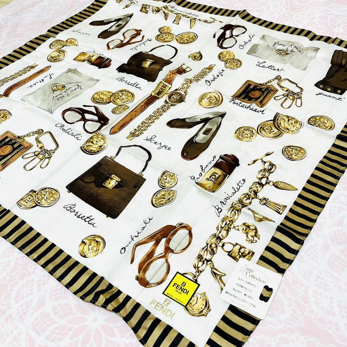 【レア柄】新品/FENDI/大判ハンカチ/正規品/フェンディ/未使用/即決/ズッカ柄/匿名/スカーフ/58cm/綿100%/ストール/靴バッグ柄/廃盤品拍卖