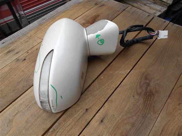 ホンダ フィット ドアミラー 右 GD1 NH624P (BL9062)拍卖