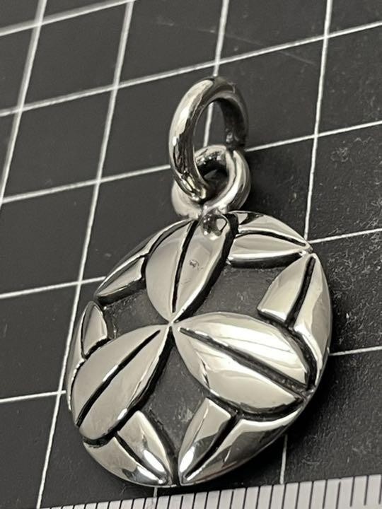 家紋キーホルダー★九枚笹★小ペンダント★ジャーマンシルバー拍卖