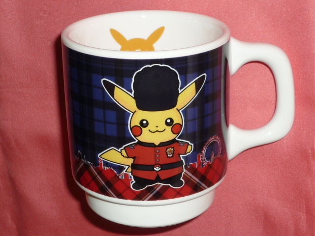 激レア!2016年 ポケットモンスター イギリス近衛兵 ピカチュウ 陶器製 マグカップ ☆拍卖