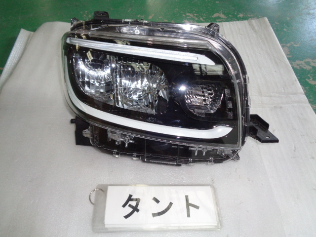 タント 650S 右ヘッドランプユニット LED 即決 6137拍卖