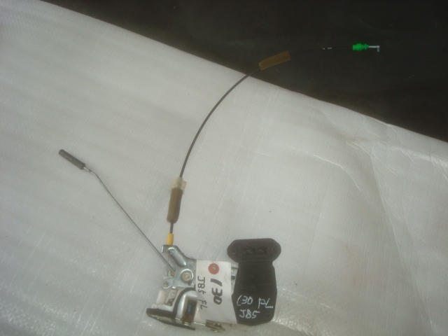 130 ライフ JB5 フロント 左 ドアロック アクチュエーター インボイス対応拍卖