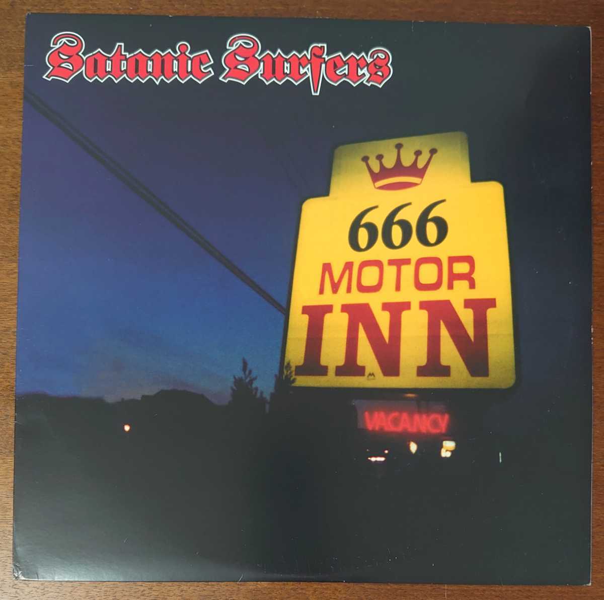 BHR MoCliff008 1997年/666 MOTOR INN(LP)/SATANIC SURFERS拍卖