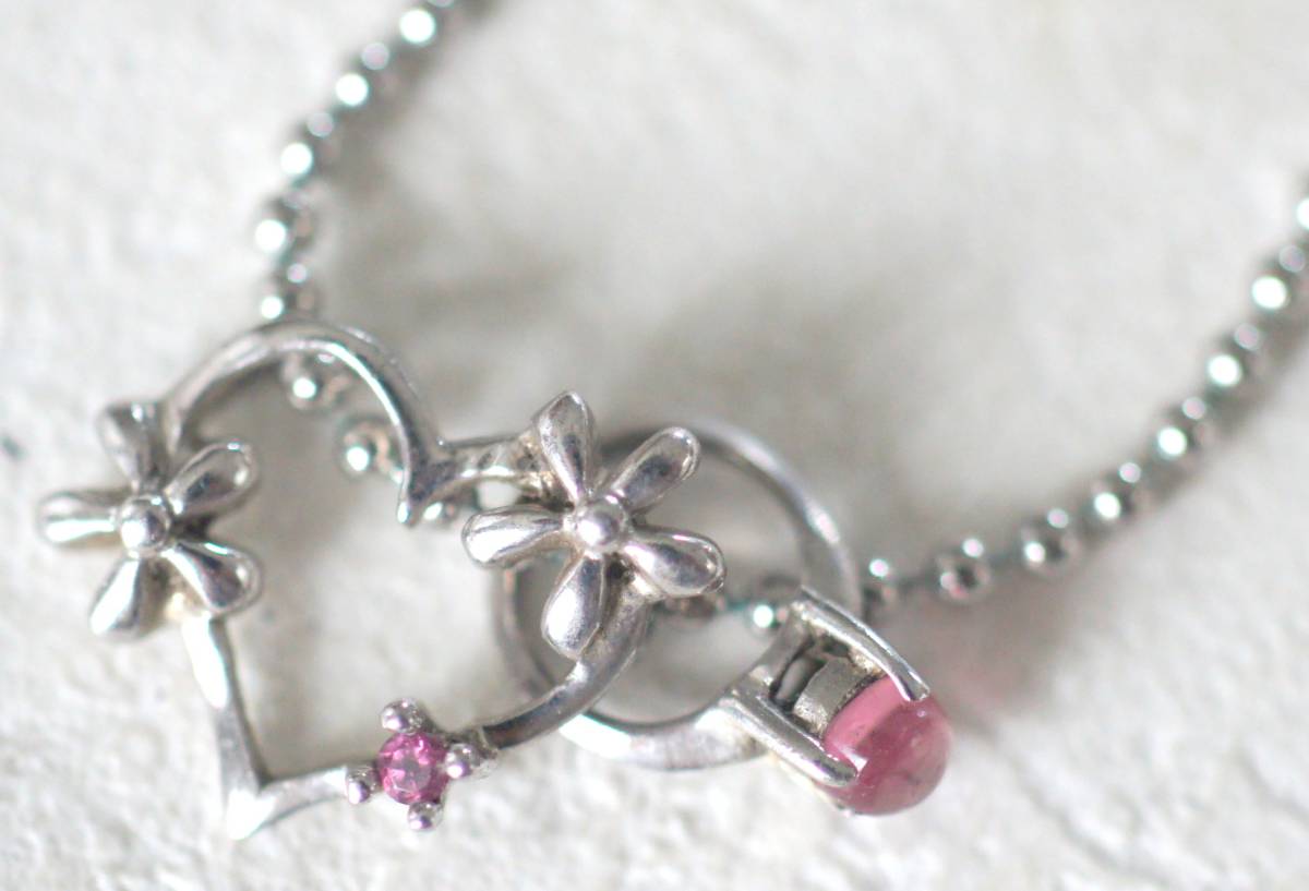 シルバー925製 ハートにお花とピンク石付きトップとピンク石付きベビーリング付きトップのネックレス拍卖