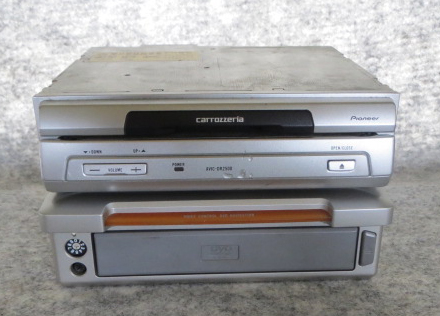 カロッツェリア AVIC-DR2500 carrozzeria pioneer パイオニア DVDナビ拍卖