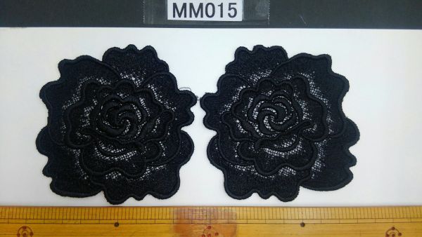☆(MM015)黒のケミカルレースのモチーフ(1ペア)拍卖