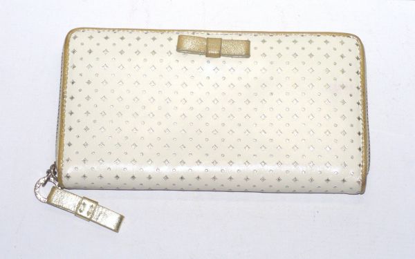 ANTEPRIMA(アンテプリマ) パンチングレザー ラウンドZIP長財布 816341BL379B1拍卖