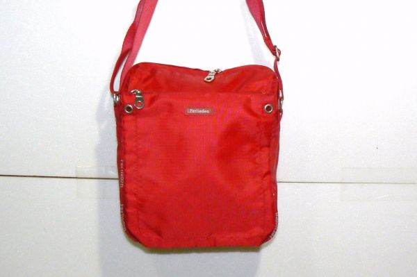 Ferlieden ショルダーバッグ 813770BL233-162拍卖