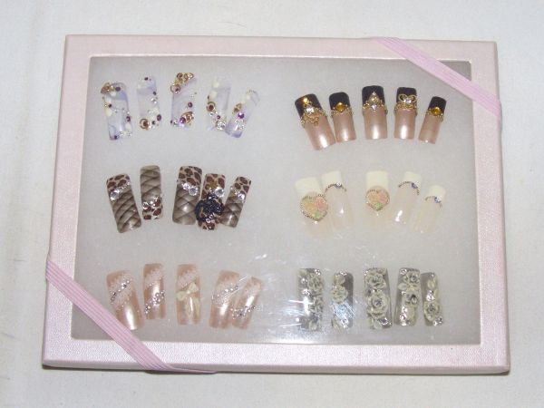ネイルチップ 6種セット 810124BL143-186拍卖