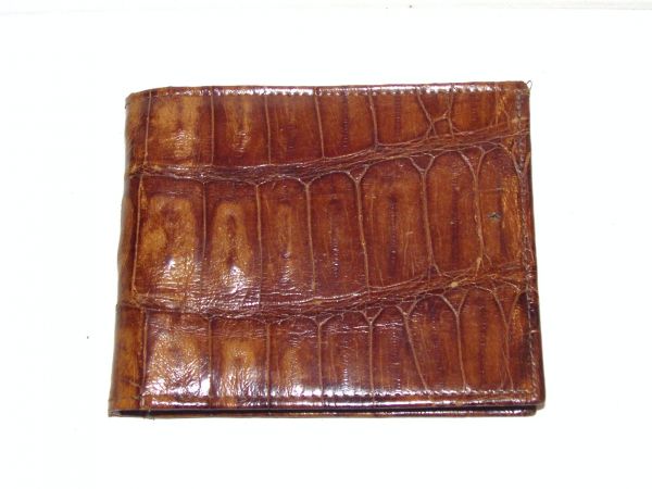 JULIO CARDOSO(フリオカルドソ) クロコ 二つ折り札入れ707141I2拍卖