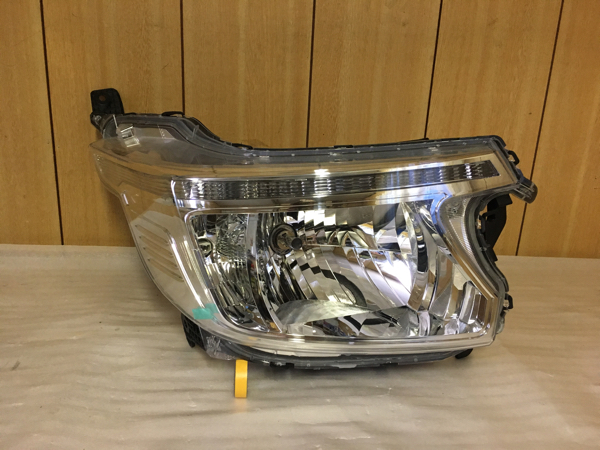 ホンダ N-WGN JH1/JH2 後期 右ライト ハロゲン STANLEY W1343拍卖