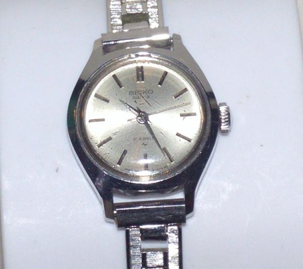 SEIKO(セイコー) Salvia アンティーク レディス腕時計 1104-0240 自動巻き/21石 814665BL92EC05拍卖