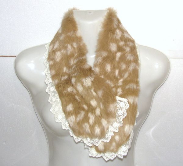 earth music&ecology(アースミュージック&エコロジー) 毛皮マフラー 13x85 813811BL146-176拍卖