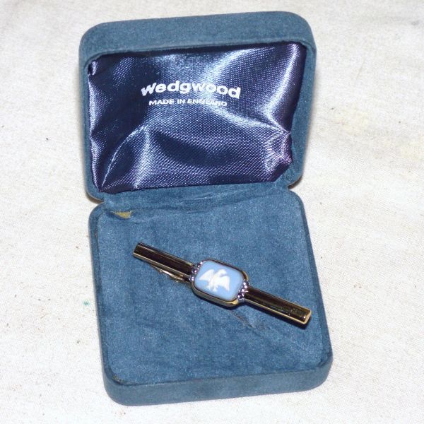 Wedgwood(ウエッジウッド) タイバー 鳥柄 607492BT434I8拍卖