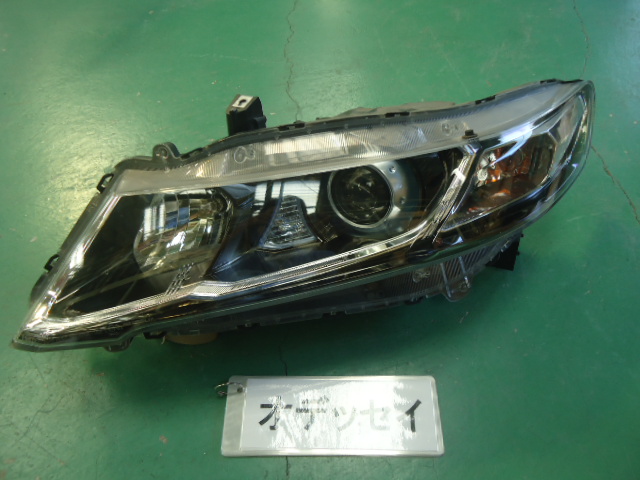 オデッセイ RB3 左ヘッドランプユニット HID 即決 3793拍卖