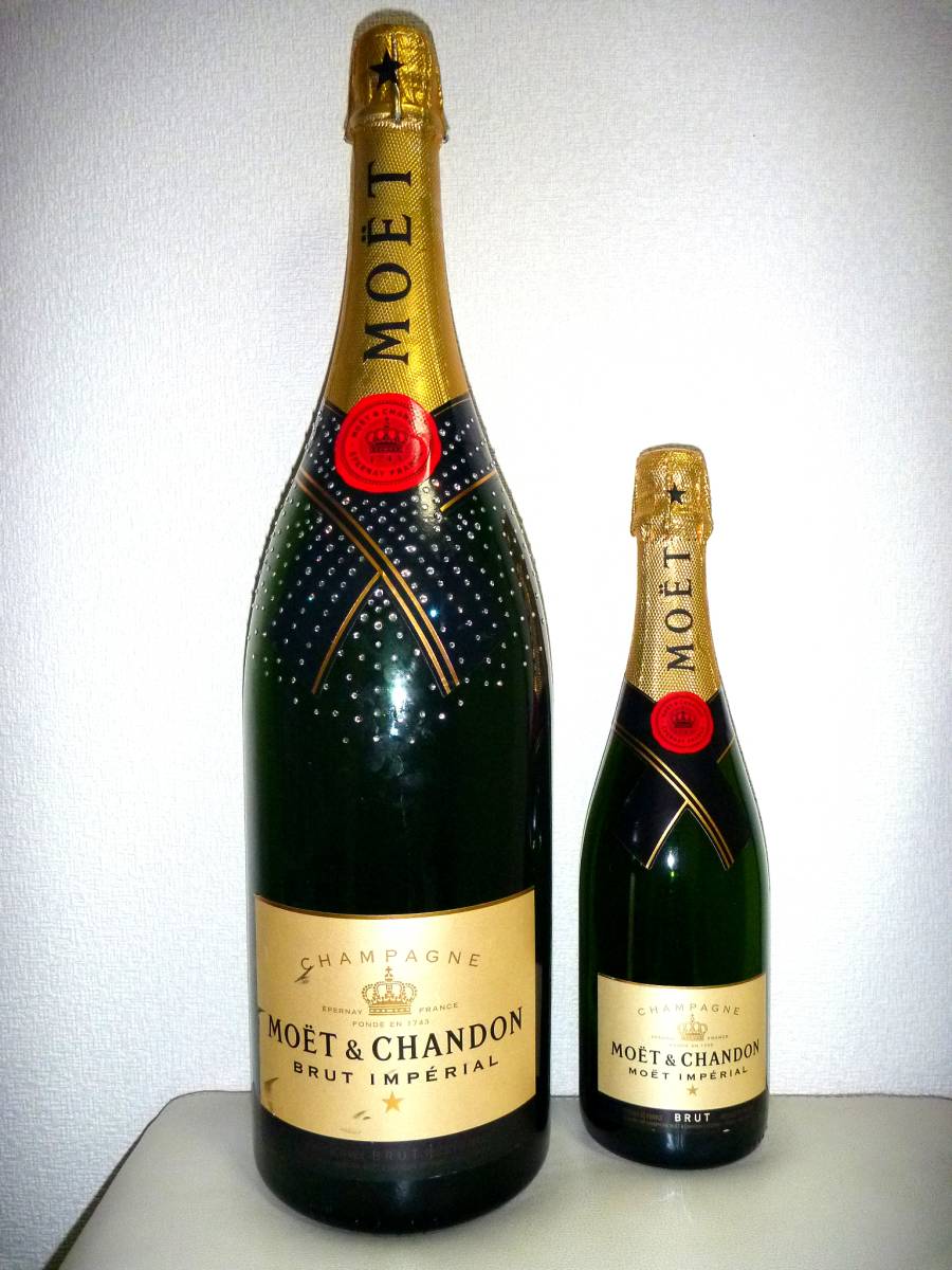 モエ×スワロフスキー ダミーボトル JEROBOAM 3000ml スターオブナイトパック MOET BRUT×SWAROVSKI 白 超レア品拍卖