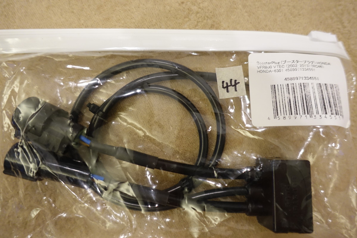 BoosterPlug VFR800 VTEC (02-13) (RC46) エンジン燃調コントローラー HONDA-6301 定価25,245円 ブースタープラグ サブコン44拍卖