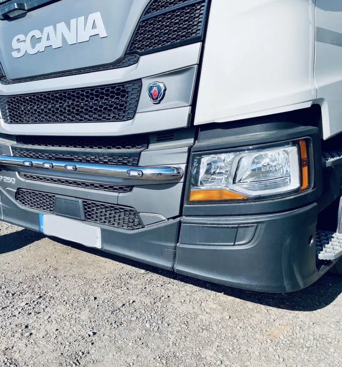 2017-現行 スカニア 全シリーズ グリルライトバー LED付き メッキ トレーラー デコトラ バンパーガード クローム ステップバー拍卖