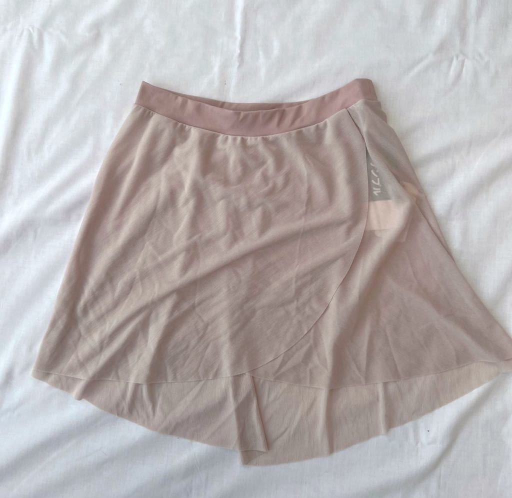 新品 チャコット★シンプル綺麗なBasicシリーズのスカート M ベージュピンク バレエChacott拍卖