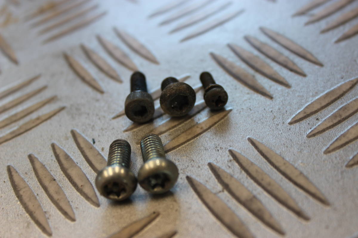 細13 【JOG ジョグ SA16J】純正 メインキー ボルト 純正部品拍卖