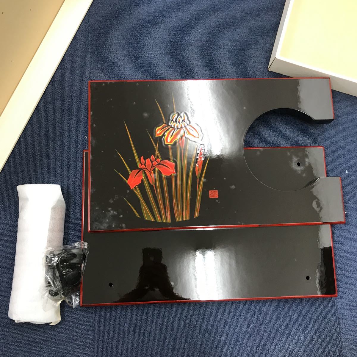 31925 0823Y 未組み立て 本塗 手造り 高級漆器 八雲あやめ ポットテーブル 漆器拍卖