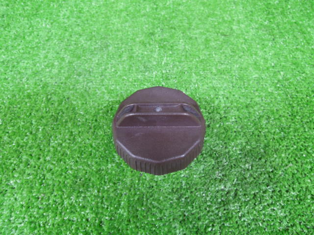 三菱 ミラージュディンゴ CQ2A フューエルキャップ 燃料キャップ 給油口キャップ 中古 | 220728拍卖