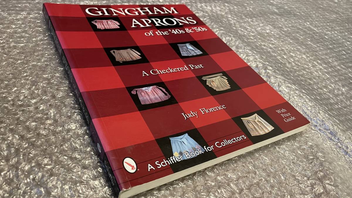 洋書★ギンガムチェック柄のヴィンテージ・エプロン【コレクション集】1940~50年代★300点収録★デザイン 布地 生地 キッチン★送料無料拍卖