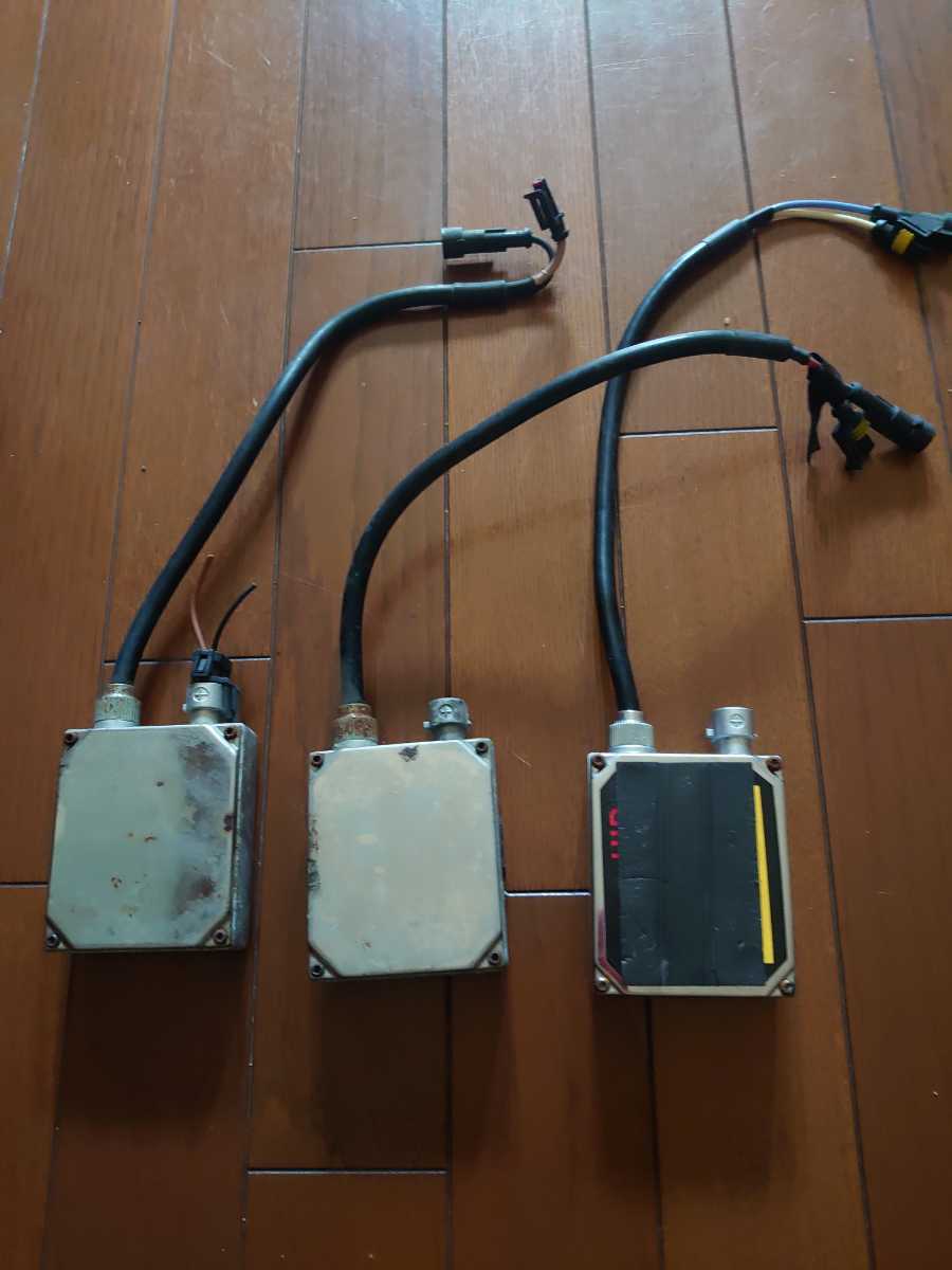 クルマ用 HIDユニット コントローラー ジャンク 3個まとめて、作動未確認拍卖