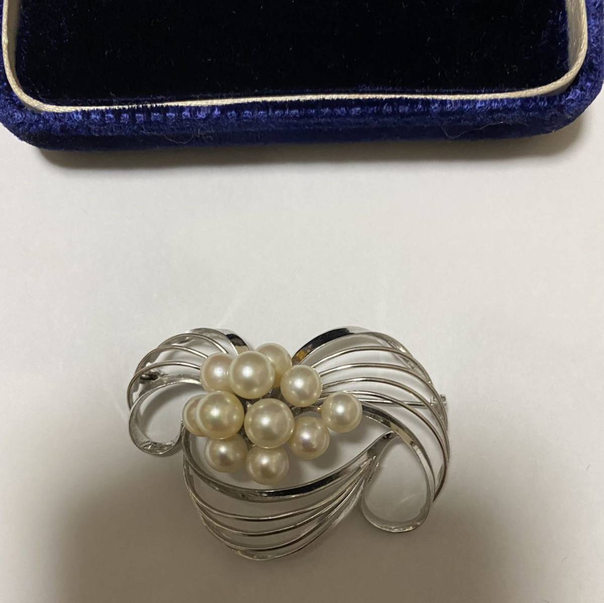 人工パールブローチ☆人工真珠ブローチ☆3×5cm☆中古拍卖