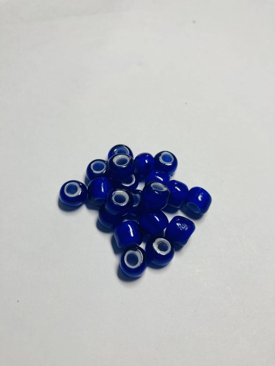 チェコ製 ホワイトハートガラスビーズ ダークブルー大粒20個 インディアンジュエリー ネイティブアメリカン とんぼ玉 トレードビーズ拍卖