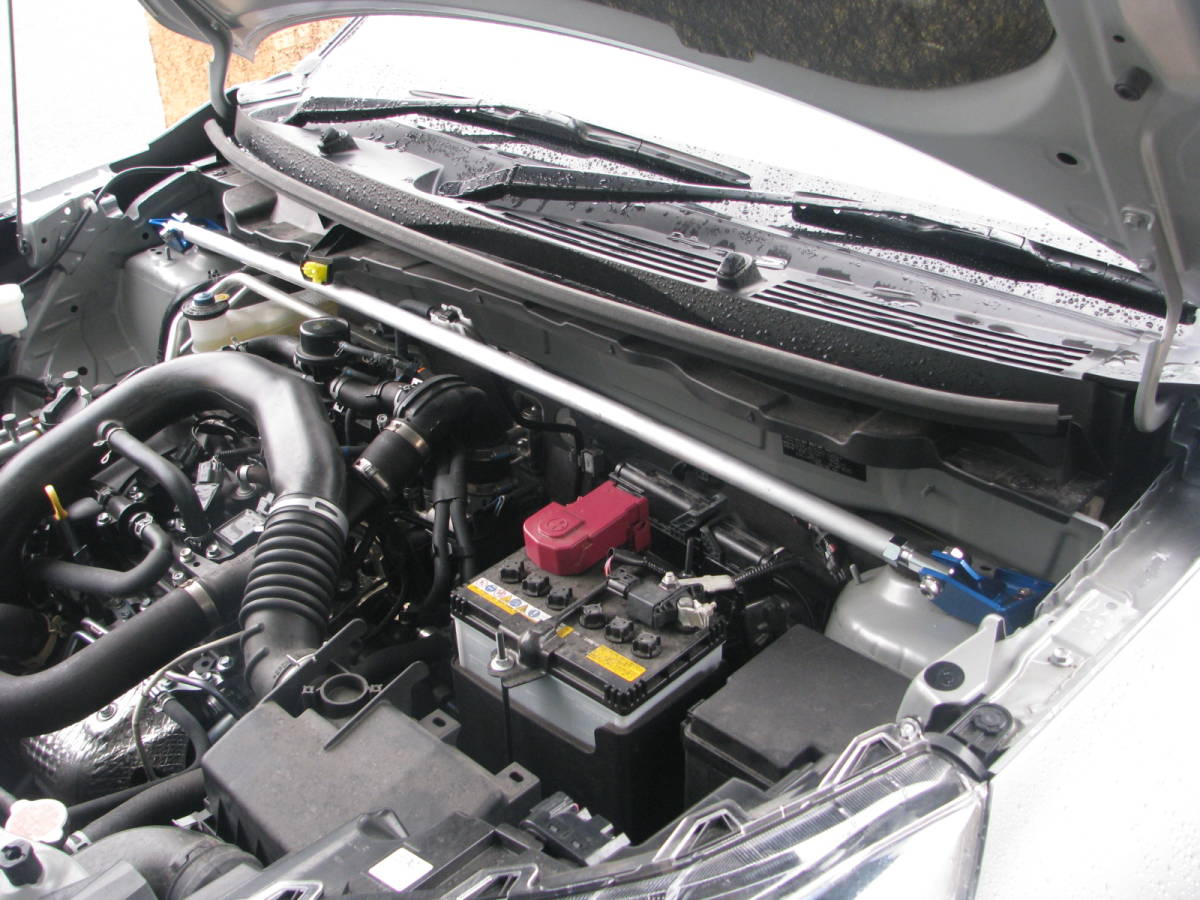 トヨタ ライズ、ダイハツ ロッキー(A200A,210A全車対応)用フロントタワーバー(DA0440-FTS-00)拍卖