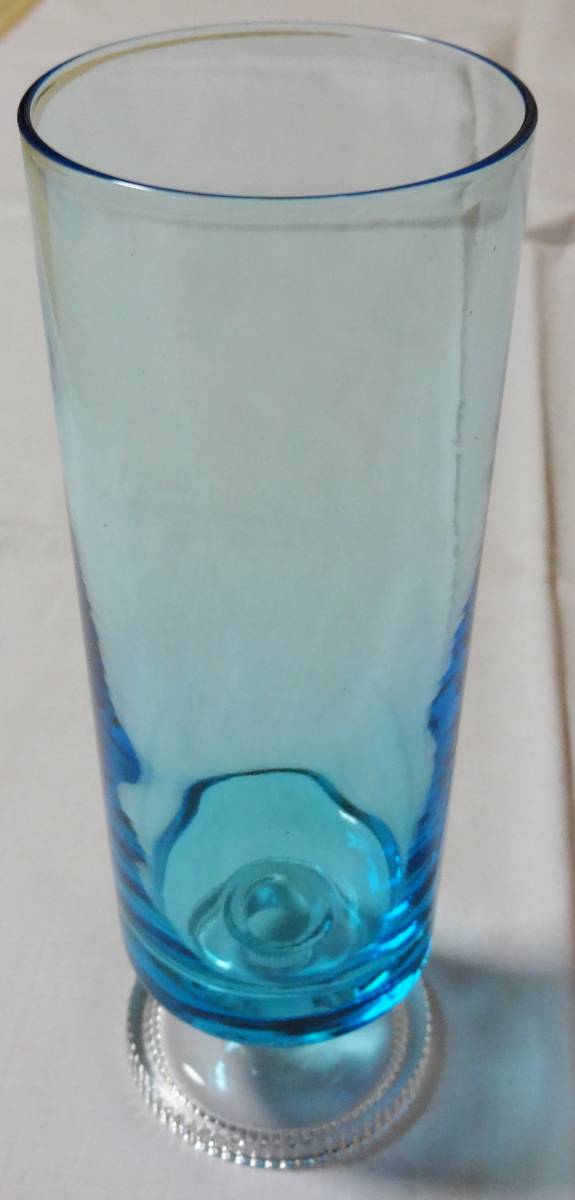 昭和レトロ!台付き青色ジュースグラス1個、コップ、長期自宅保管品、飲み物入れに、花入れに拍卖
